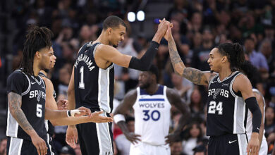 Timberwolves overwhelmed as Spurs take Game 5