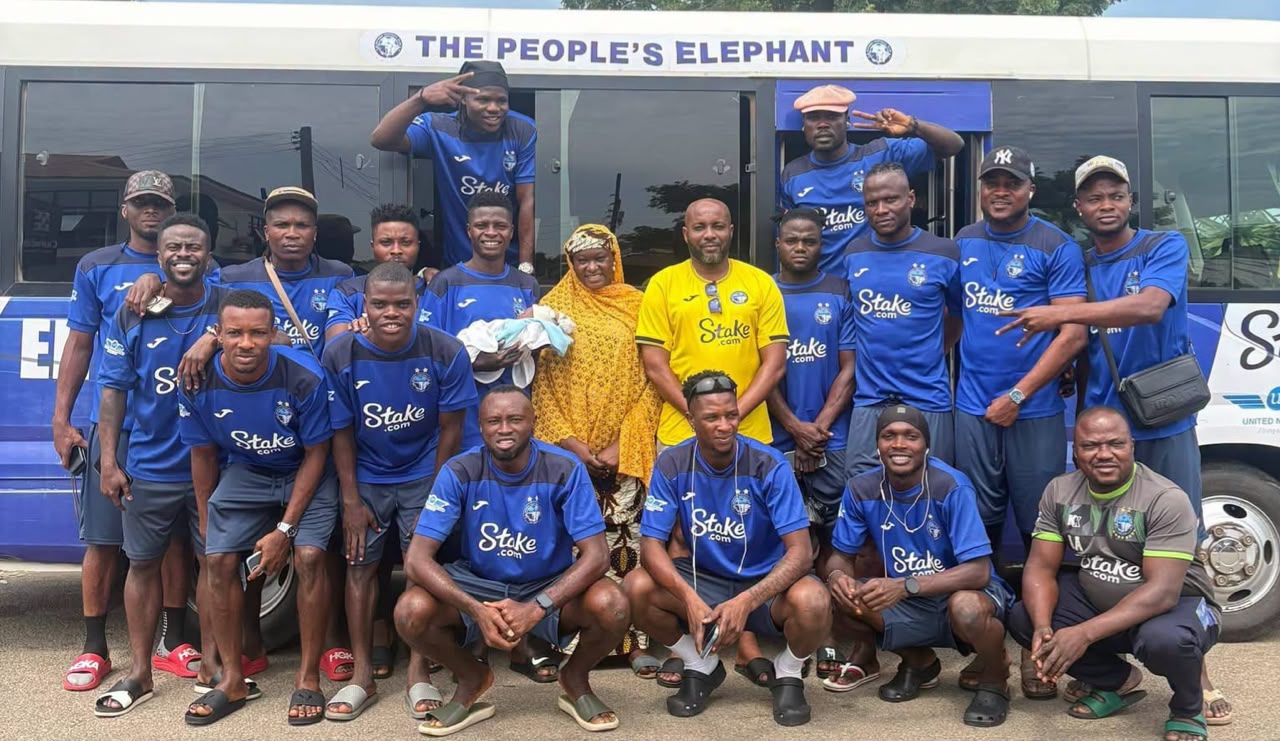 Enyimba Squad Pauses Gombe Trip To Celebrate Bello's Newborn 3 Enyimba players celebrating with Samaila Bello and his wife